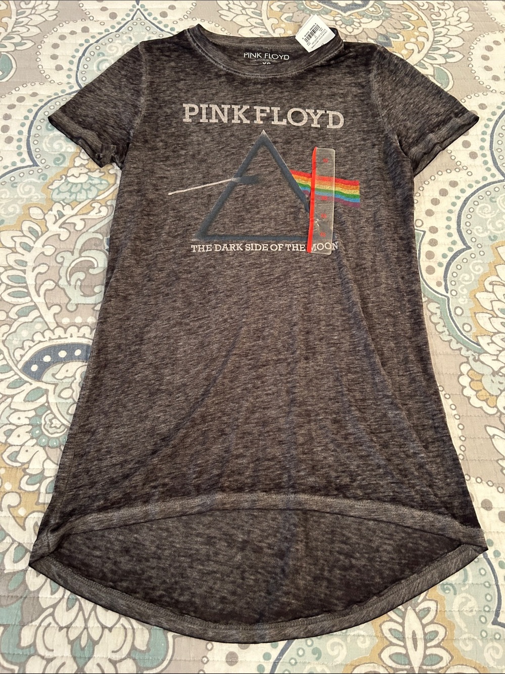 Pink Floyd women’s Short Sleeve Graphic Tee in Charcoal with Rainbow Prism